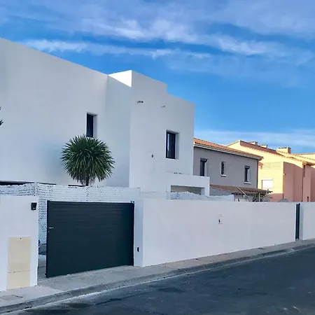 Holiday home Bord De L Herault Agde
